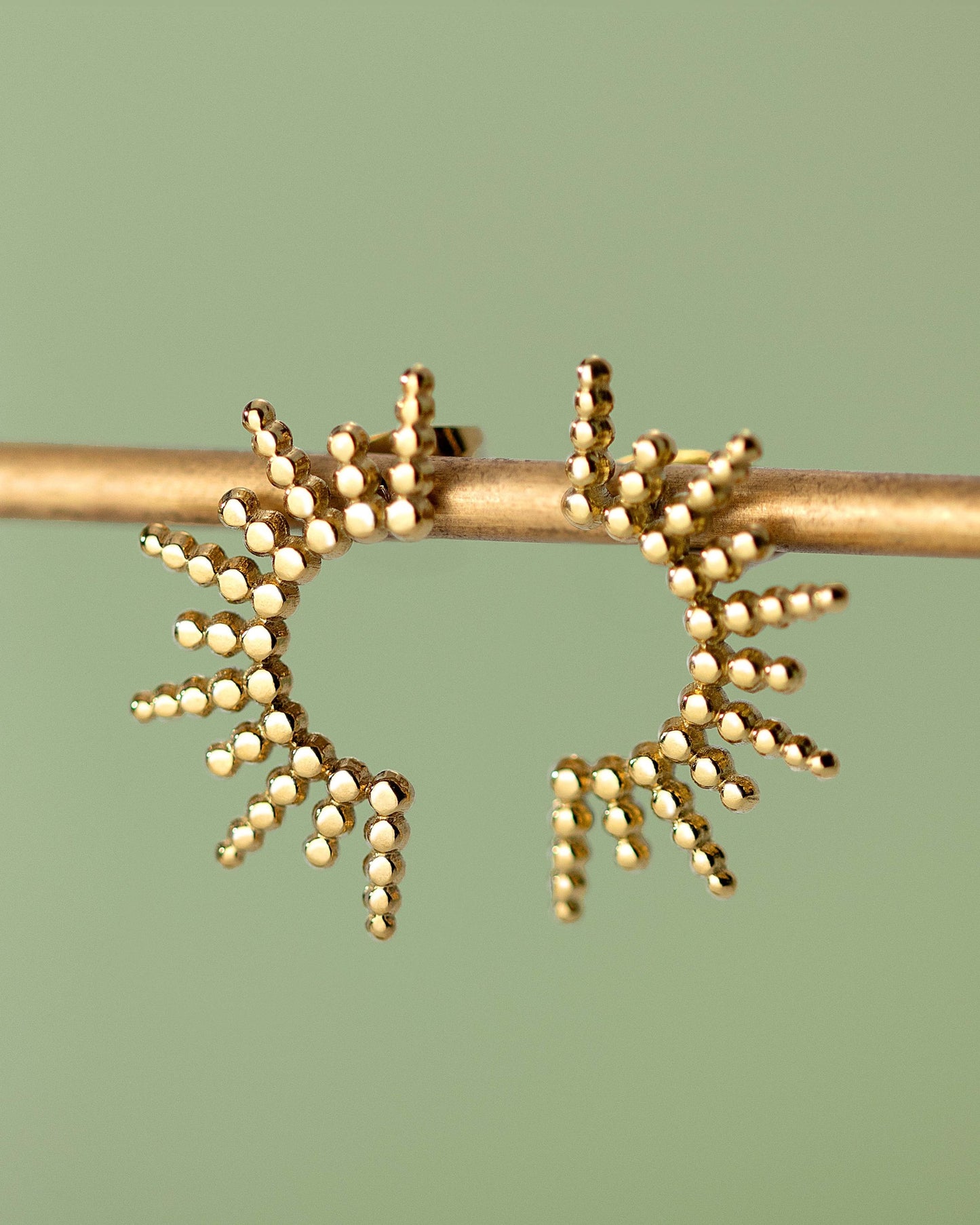 [[Farbe:Gold]]