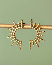 [[Farbe:Gold]]