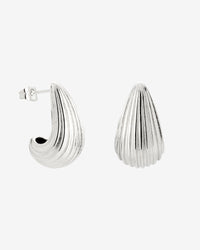 [[Color:Silver]]