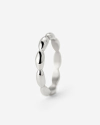 [[Color:Silver]]
