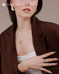 [[Farbe:Gold]]