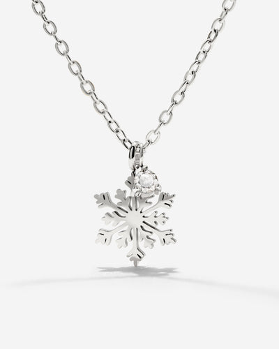 Sparkling Snowflake Necklace Silver