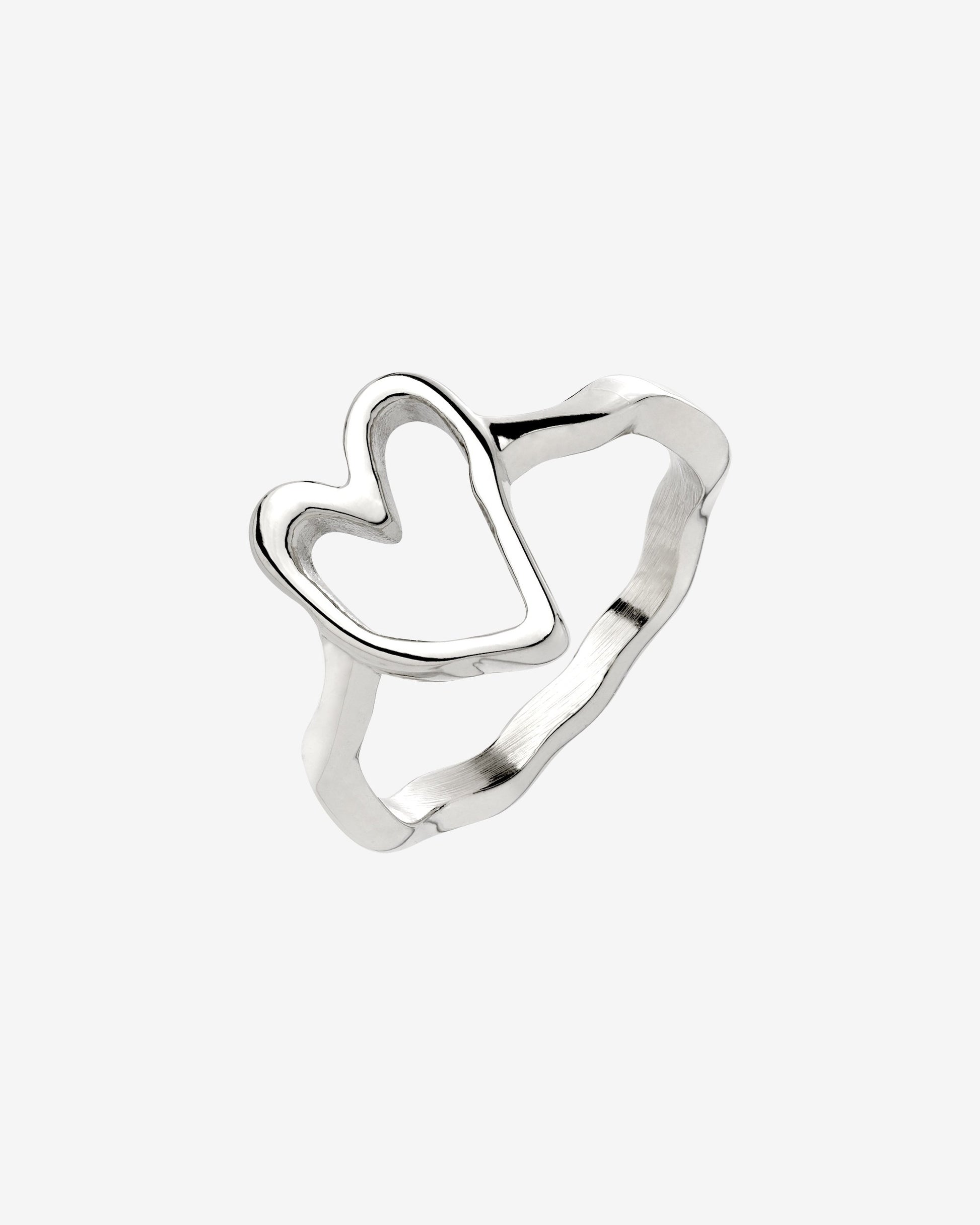 Flowy Heart Ring Silver