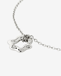 [[Color:Silver]]