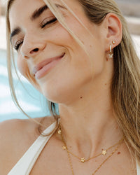 [[Color:Gold,shopthelook]]