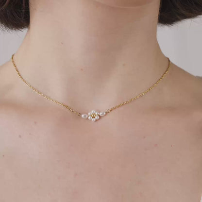 Daisy Choker Silver