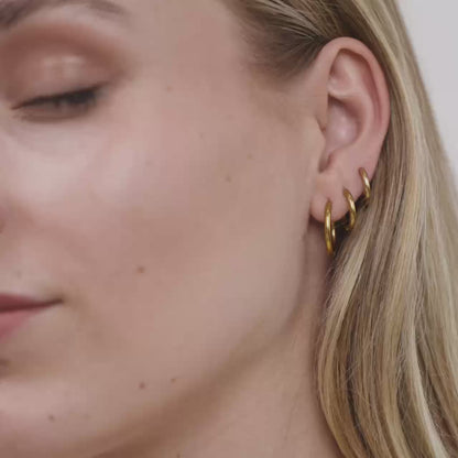 Medium Hoops