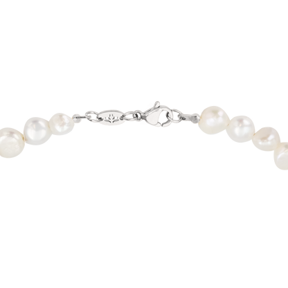 Retro Love Pearl Necklace Silver