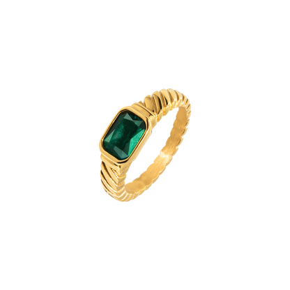 Brilliant Emerald Ring Gold