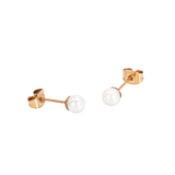 Pretty Pearl Studs Rose Gold